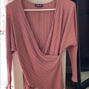 Pink long sleeve shirt !!! NEVER BEEN WORN !!